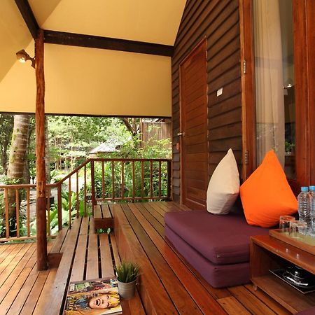 Captain Hook Resort @Koh Kood Ko Kut Екстериор снимка