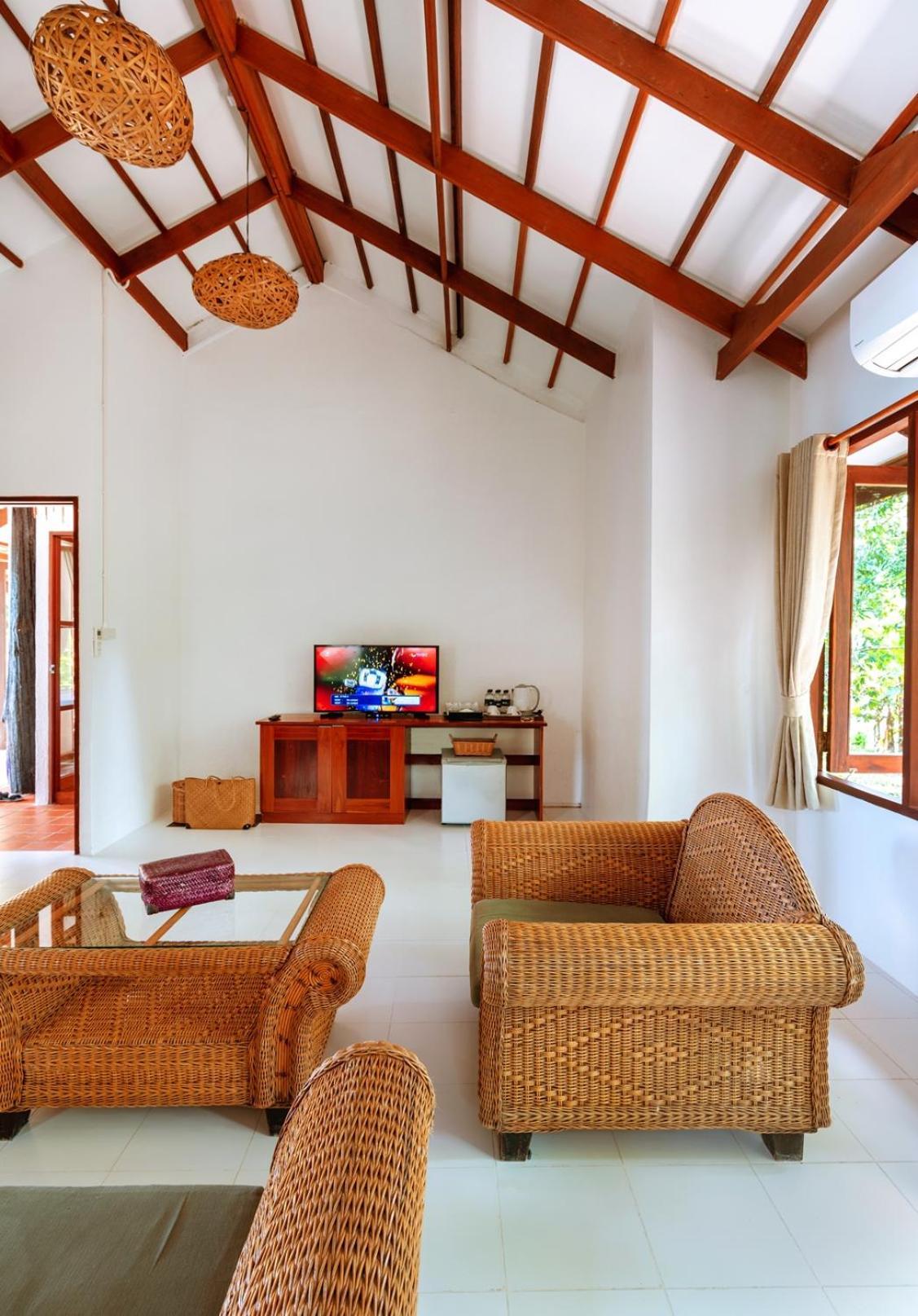 Captain Hook Resort @Koh Kood Ko Kut Екстериор снимка