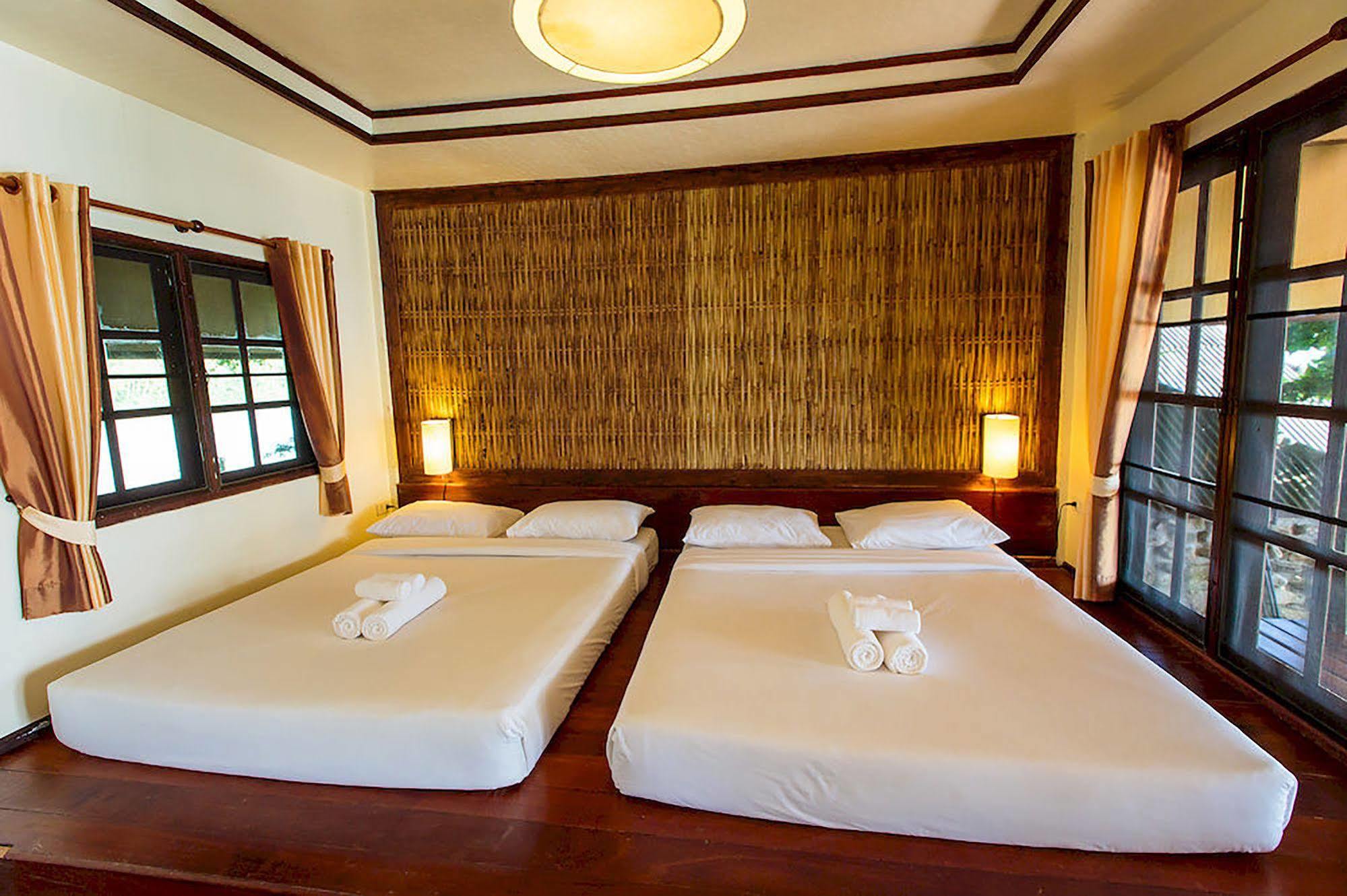 Captain Hook Resort @Koh Kood Ko Kut Екстериор снимка