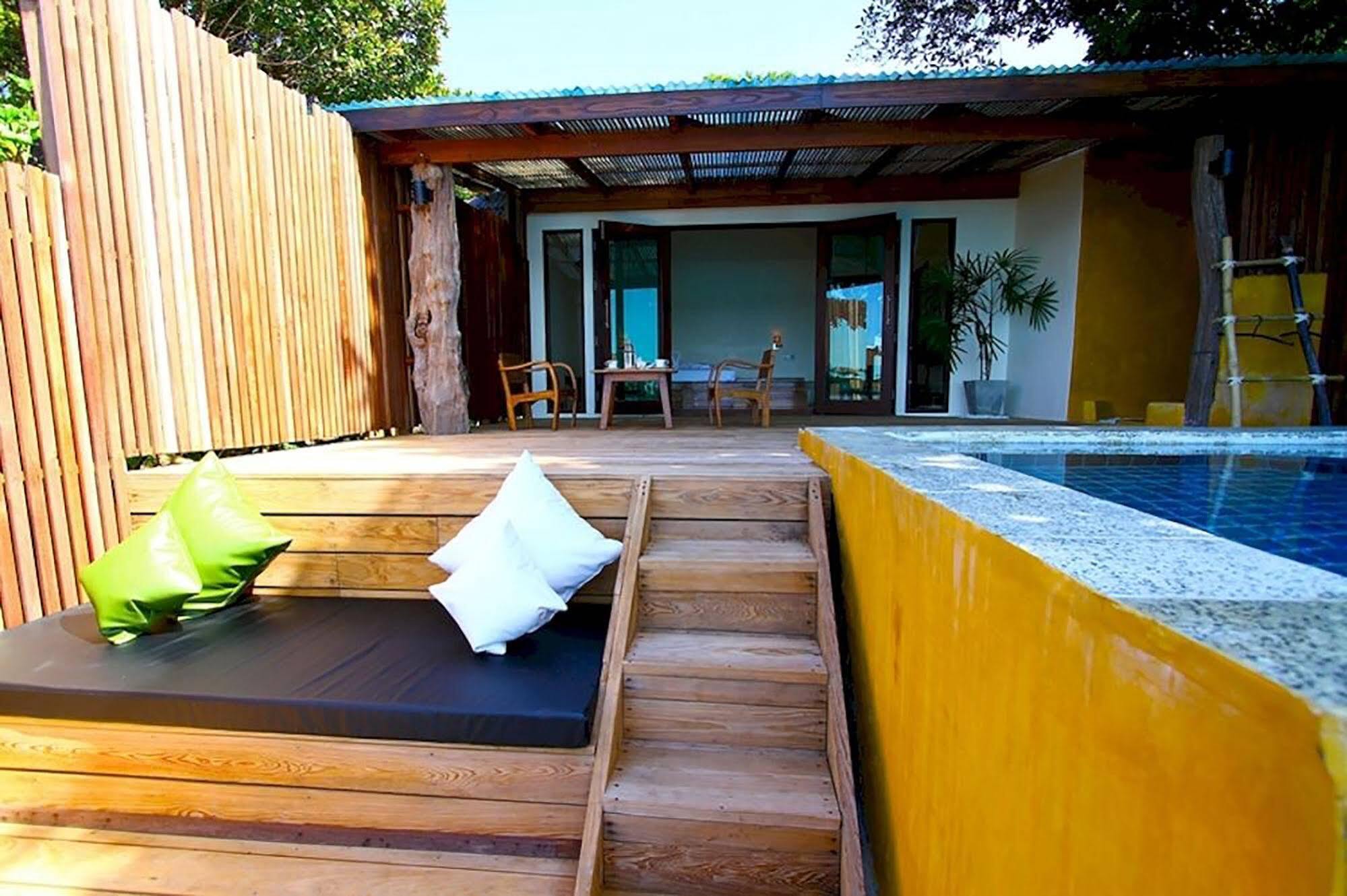 Captain Hook Resort @Koh Kood Ko Kut Екстериор снимка